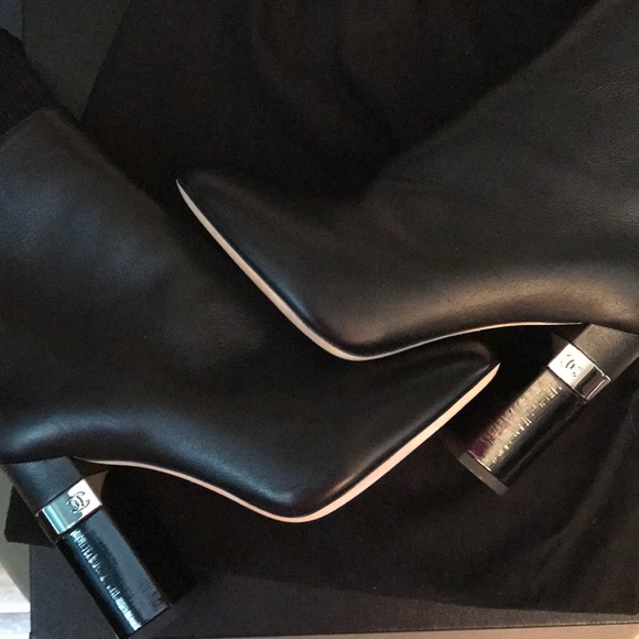🔴SOLD 🔴AUTHENTIC CHANEL ANKLE BOOTIE - Picture 6 of 8